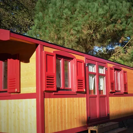 Le Camp Du Fauconnier 3*