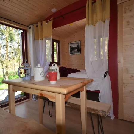 ベッド・アンド・ブレックファスト Le Camp Du Fauconnier