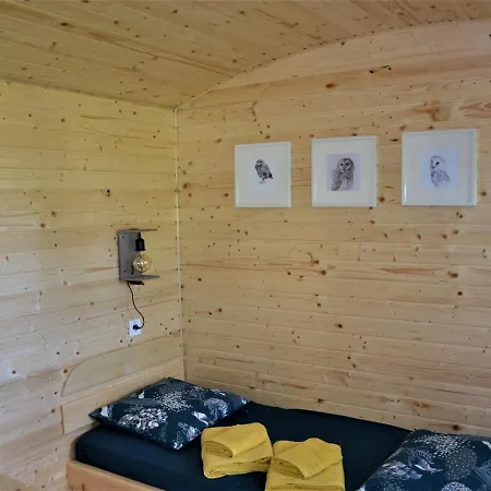 ベッド・アンド・ブレックファスト Le Camp Du Fauconnier La Pommeraie-sur-Sèvre