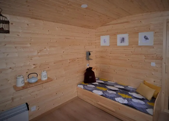 B&B Le Camp Du Fauconnier La Pommeraie-sur-Sèvre