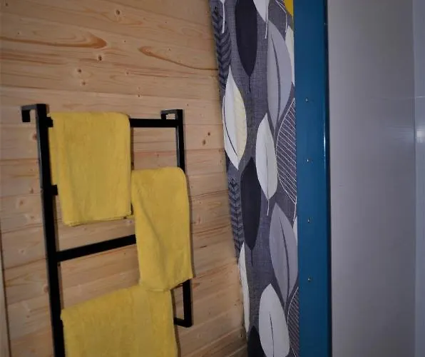 Le Camp Du Fauconnier 3*