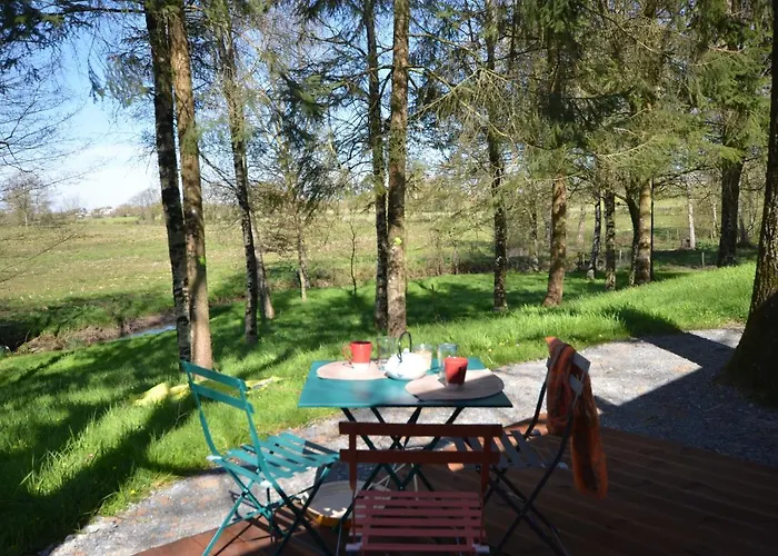 Le Camp Du Fauconnier La Pommeraie-sur-Sèvre