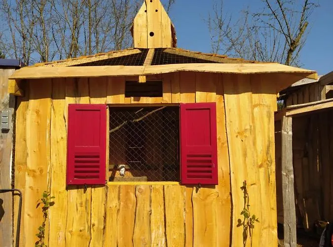 B&B Le Camp Du Fauconnier 3*